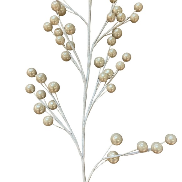 Pearl White Berry Stems or Picks - Picture 6 of 7